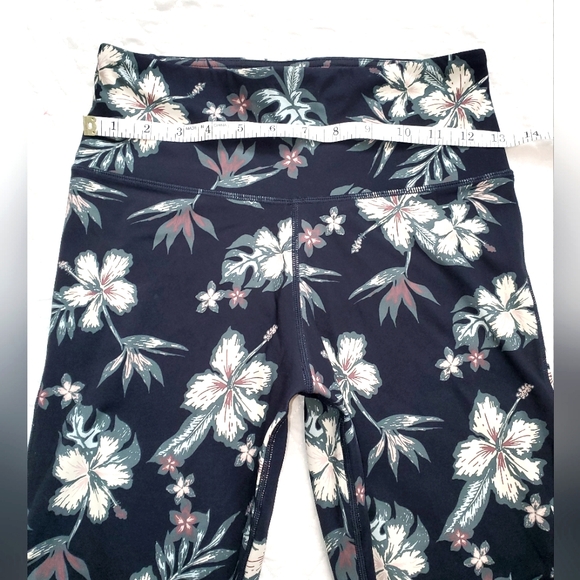 Vuori Maui print leggings - Picture 5 of 7